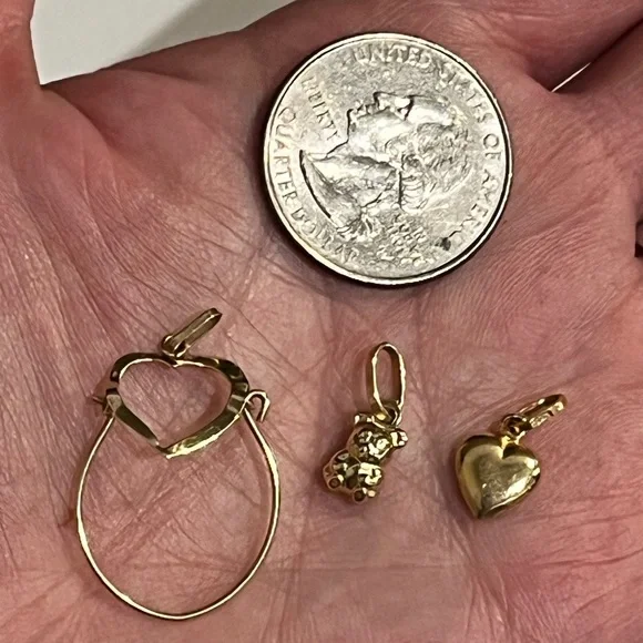 14K Gold Teddy Bear pendant - Picture 3 of 4